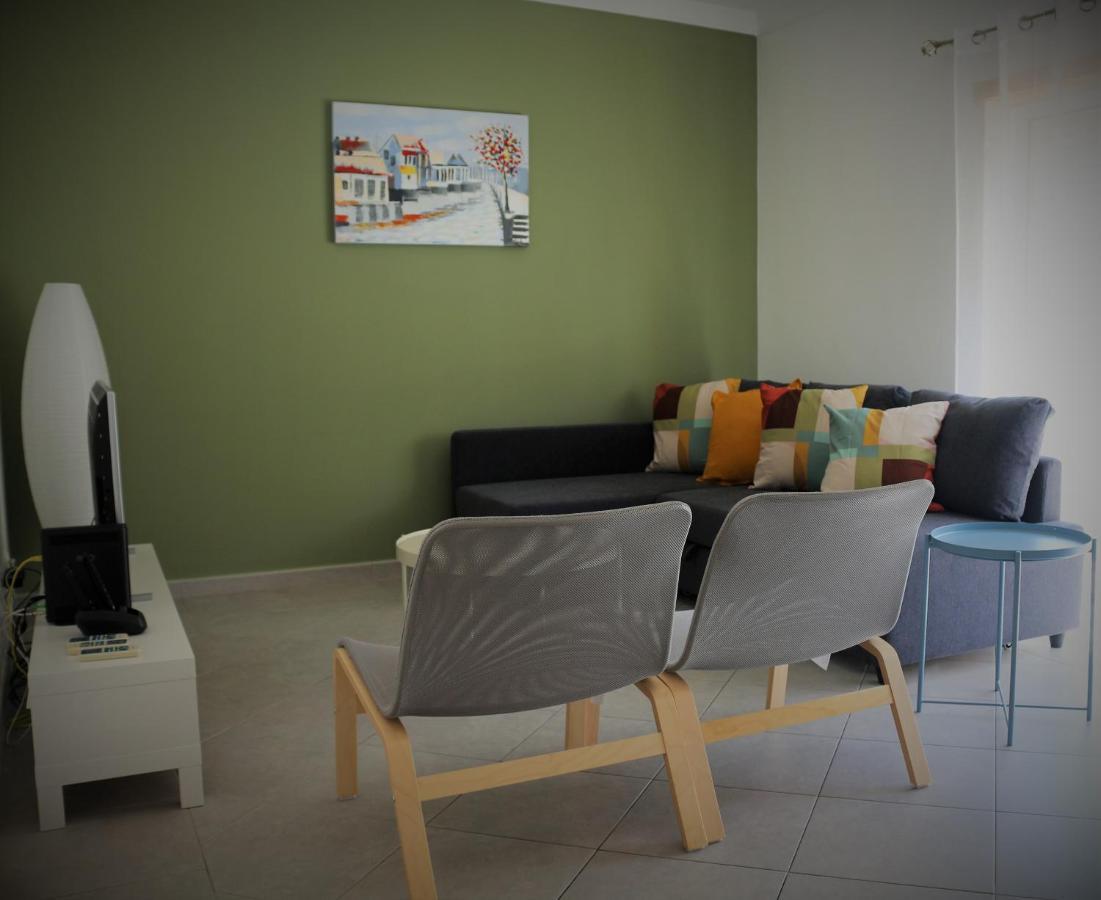 Lovely Apartment In Carvoeiro By The Beach Exterior foto